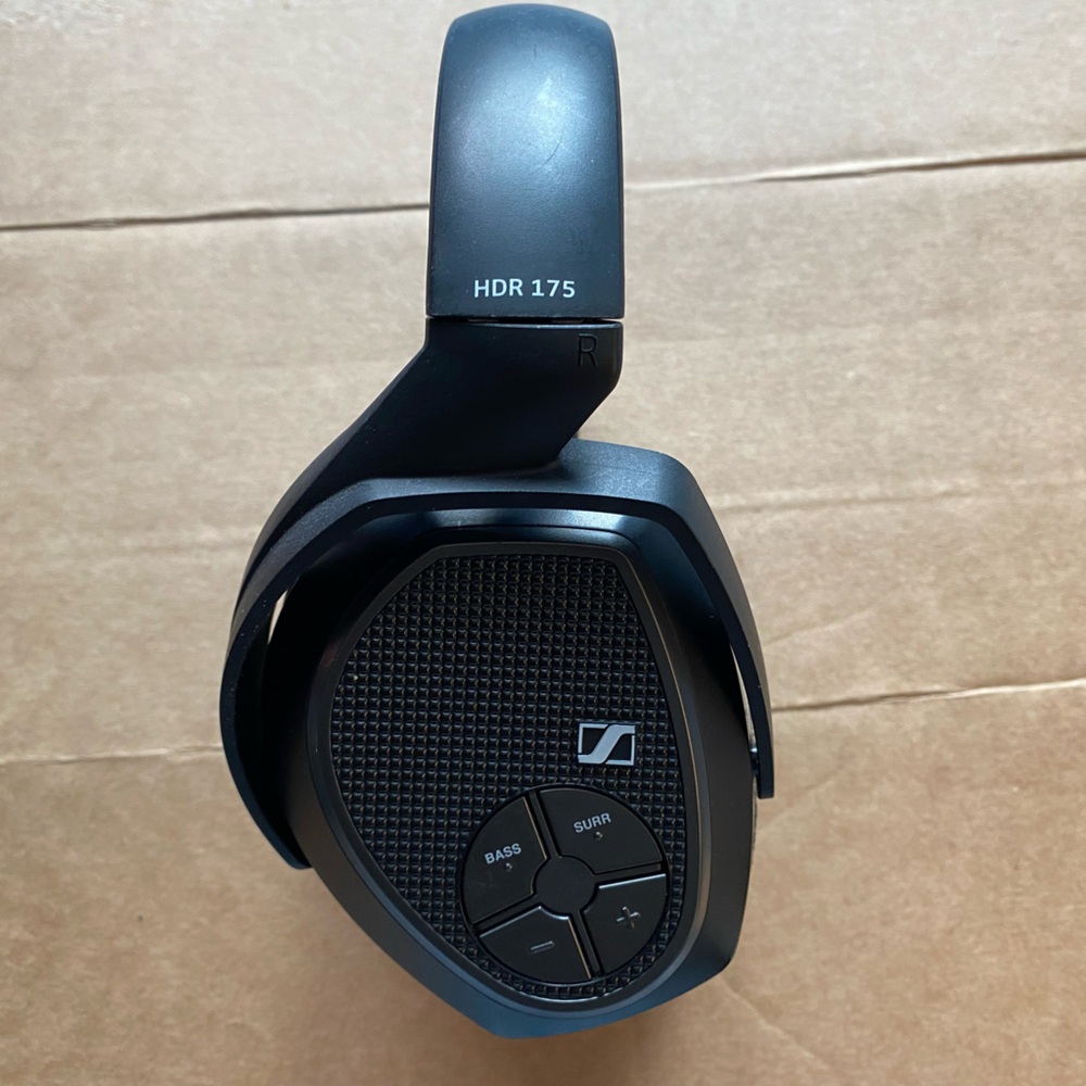 Sennheiser HDR 175 Wireless Headphones - Picture 2 of 10